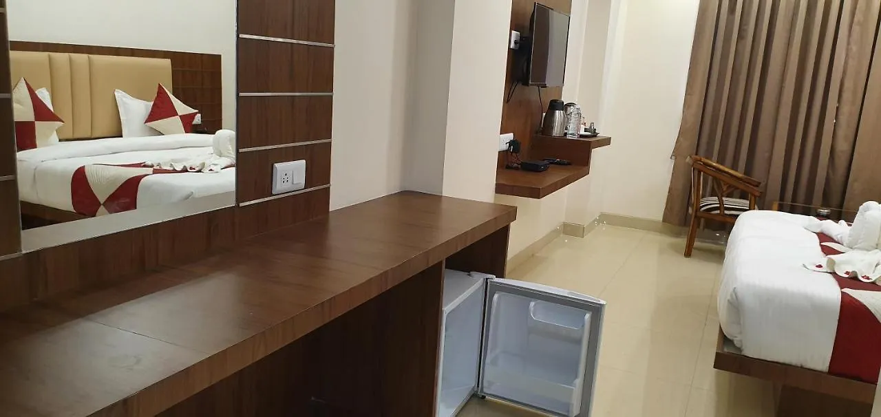 Hotel Mk Grand Varanasi