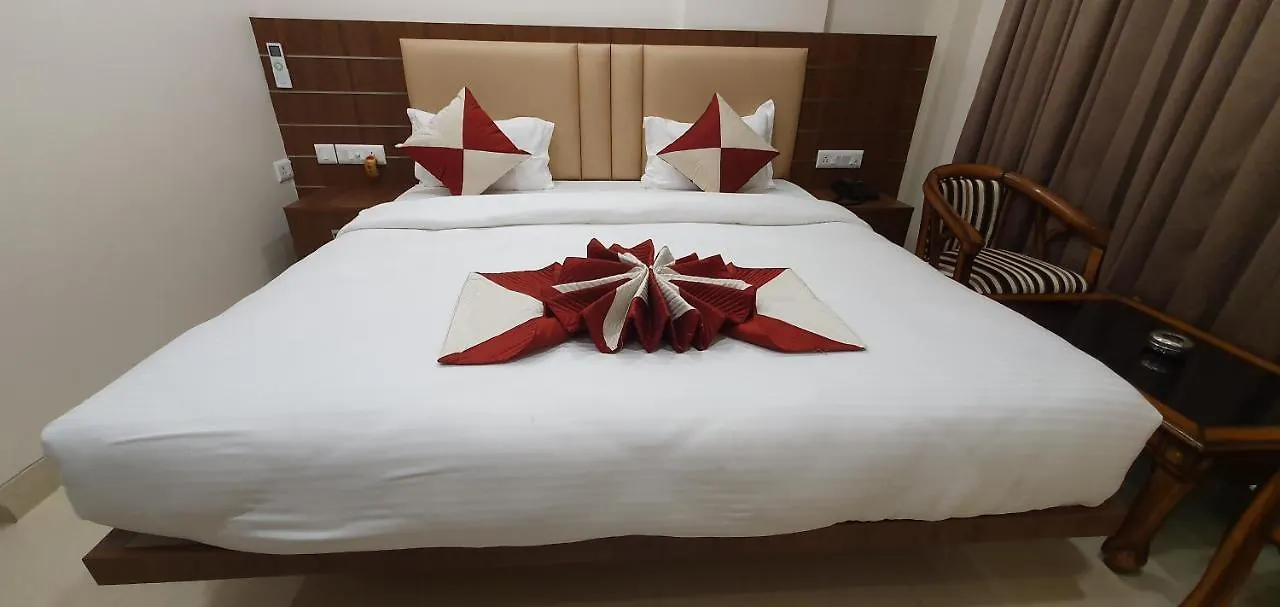 Hotel Mk Grand Varanasi